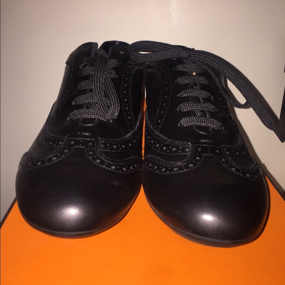 Louis Vuitton sneaker